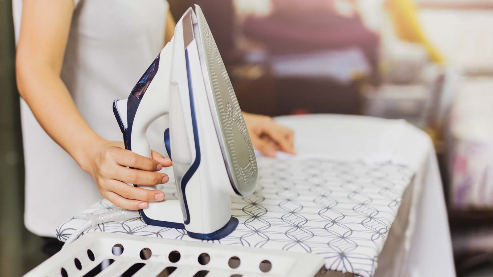 How to wash and iron jacquard? Safe maintenance guide